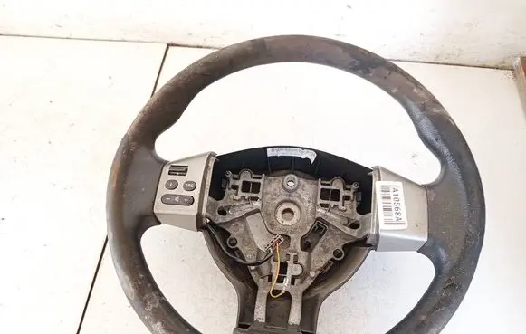 Nissan Note (E11) Steering wheel buttons/switches