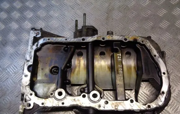 Toyota Avensis T250 Oil sump