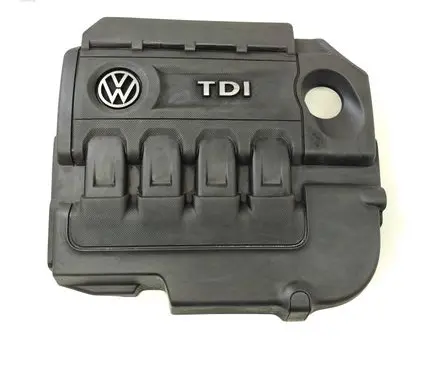 Volkswagen Golf VII Engine cover (trim) 04L103925 04L103925B