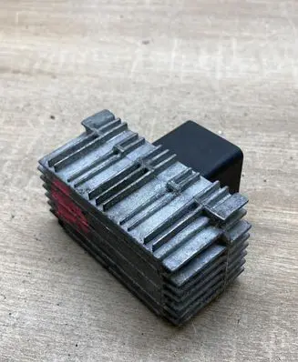 Opel Astra G Glow plug pre-heat relay 09132691 51299008