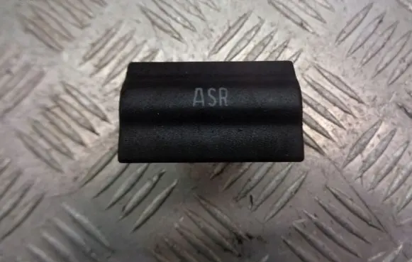 Skoda Octavia Mk1 (1U) Traction control (ASR) switch 