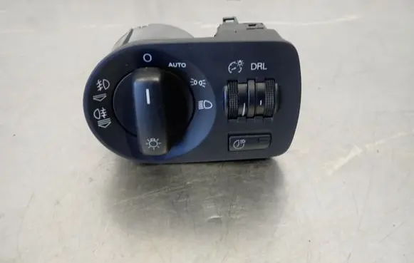 Audi A3 S3 8P Light switch