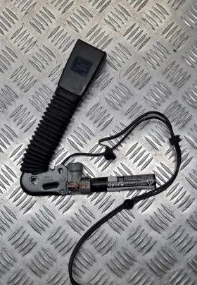 Mini One - Cooper Coupe R56 Front seatbelt 2752436