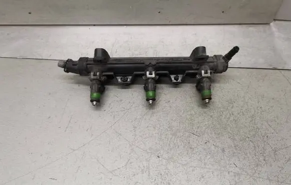 Skoda Fabia Mk1 (6Y) Fuel injectors set 03E906031 03E133320A