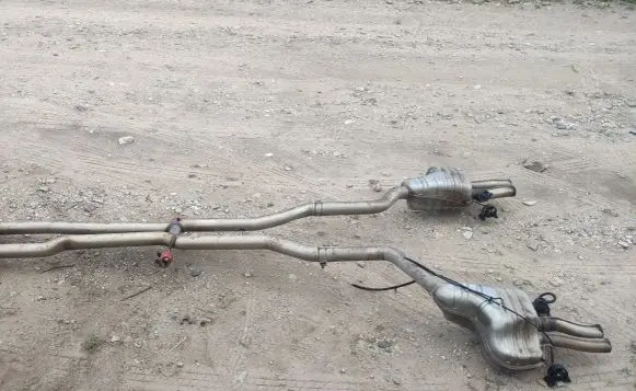 Bentley Flying Spur Muffler/silencer 3W0253611A 3W0253611