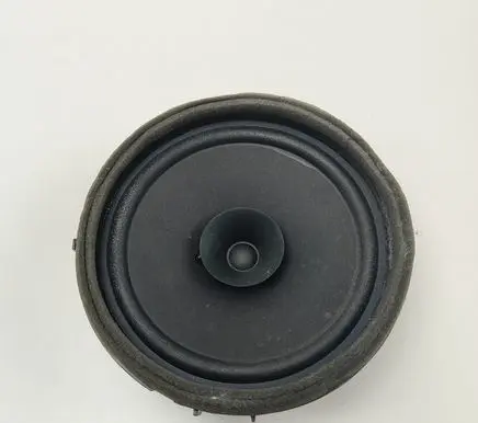 Mitsubishi Lancer Rear door speaker 8720A017