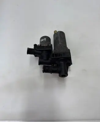 BMW 3 E46 Coolant heater control valve 64118369807 1147412149