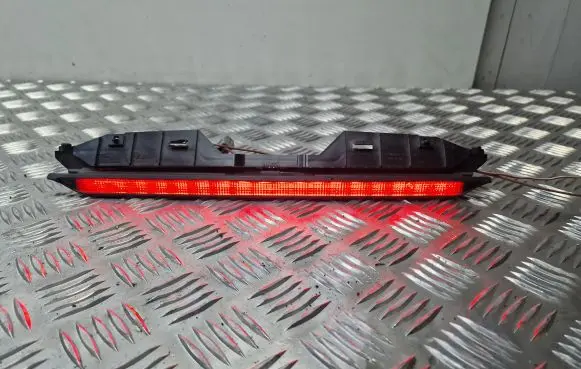 Volkswagen Sharan Third/center stoplight 1J6945097C