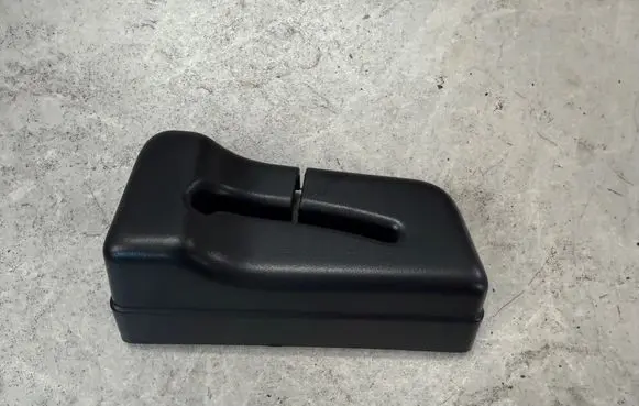 Volkswagen Amarok II Seat belt trim N1WBE245A22