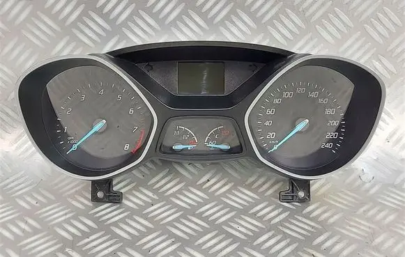 Speedometer (instrument cluster)