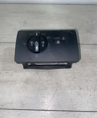 Ford Mondeo Mk III Light switch 1S7T13A024BC