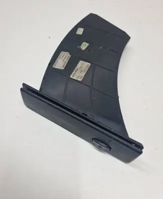 BMW 5 E60 E61 Cup holder 7063165 314300000 09032005