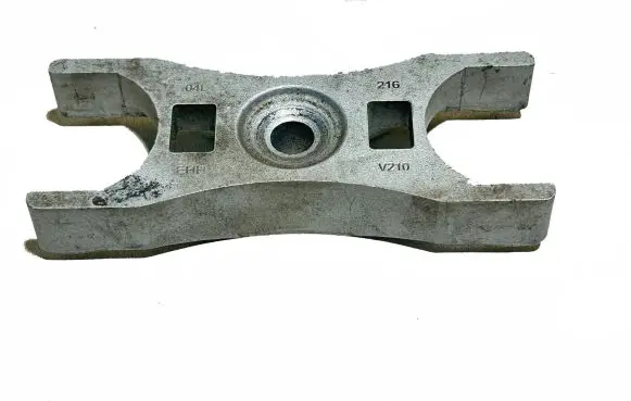 Skoda Octavia Mk3 (5E) Fuel Injector clamp holder 04L130216 20742