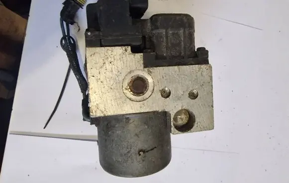 Citroen Xsara Picasso ABS Pump 0273001356