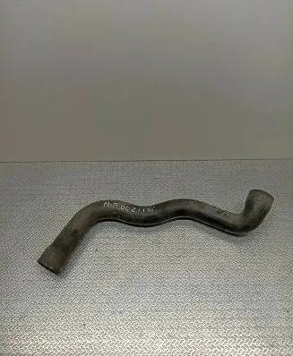 Mercedes-Benz E W210 Engine coolant pipe/hose