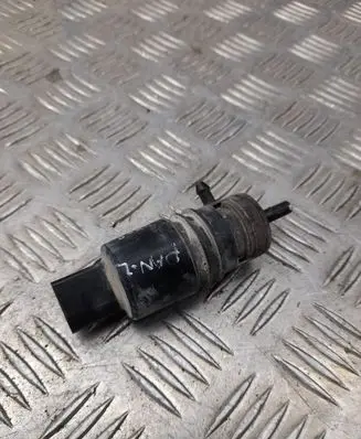 Porsche Panamera (970) Windscreen/windshield washer pump 3020175