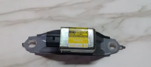Toyota Prius (XW20) Airbag deployment crash/impact sensor 8983347030 1879000912