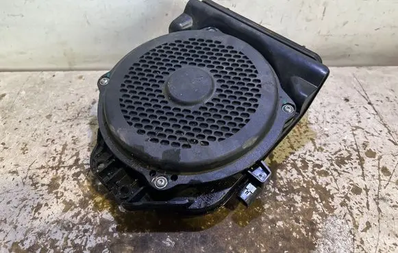 KIA Stinger Subwoofer speaker 96380J5050