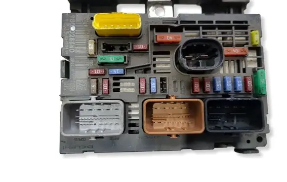 Peugeot Partner BSM Control unit 9807028880