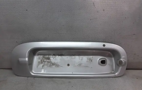 Hyundai Santa Fe Tailgate trim 8737126010