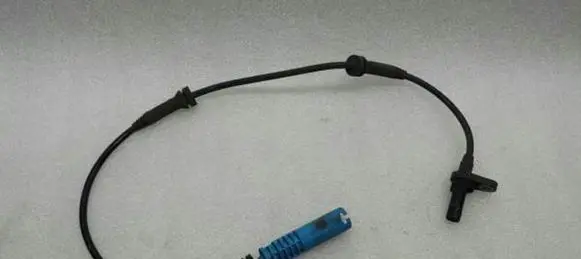 BMW 6 E63 E64 ABS brake wheel speed sensor 7841957