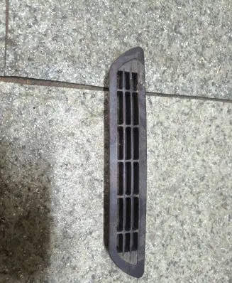 BMW 3 E30 Parcel shelf grill 1929555
