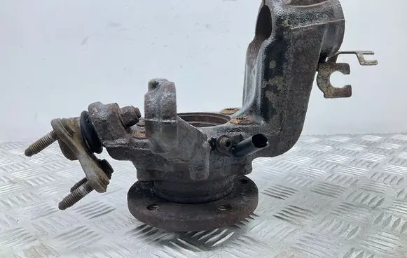 Volkswagen Tiguan Front wheel hub 1K0407256AA