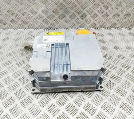 Mercedes-Benz A W177 Voltage converter inverter A0009009635 A0009015615