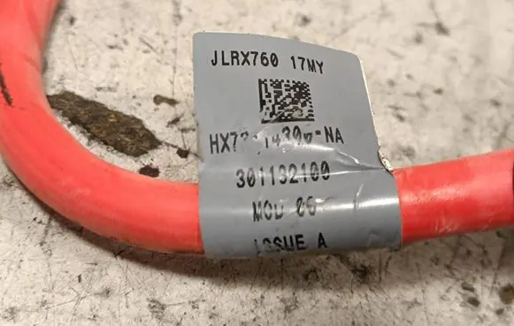 Jaguar XE Positive cable (battery) HX7314300NA