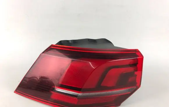 Volkswagen Golf VIII Rear/tail lights 5H0945095E