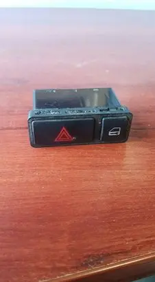 BMW X5 E53 Hazard light switch 8368920