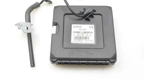 Hyundai Tucson TL Comfort/convenience module 95400D7350