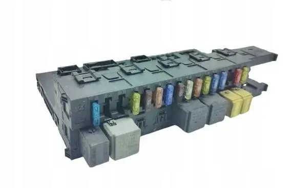 Mercedes-Benz E W211 Fuse module 2115459301