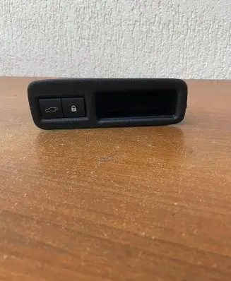 Lexus NX Tailgate/trunk/boot open switch 269291-78040