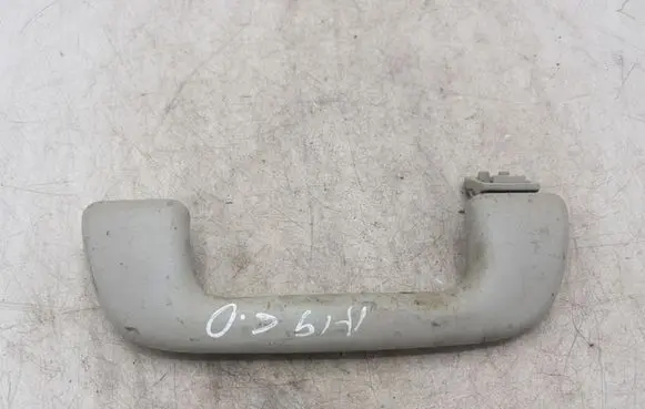 Toyota Auris 150 Front interior roof grab handle 6746838010