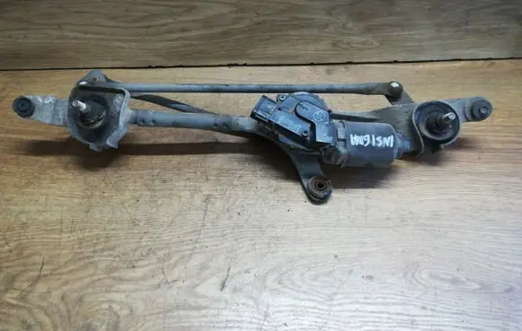 Opel Insignia A Front wiper linkage and motor 13227392 AV1590601415