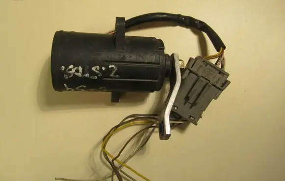 BMW 5 E34 Accelerator throttle pedal 2245690