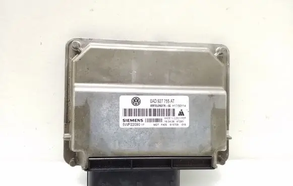 Volkswagen Touareg I Gearbox control unit/module 0AD927755AT 5WP2209017