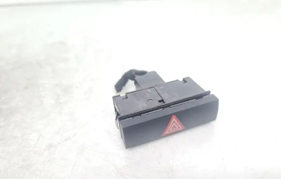 Audi A6 S6 C6 4F Hazard light switch 4F0941509
