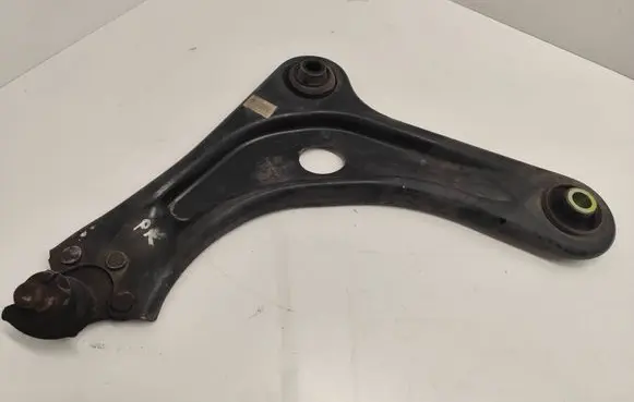 Citroen C3 Front lower control arm/wishbone