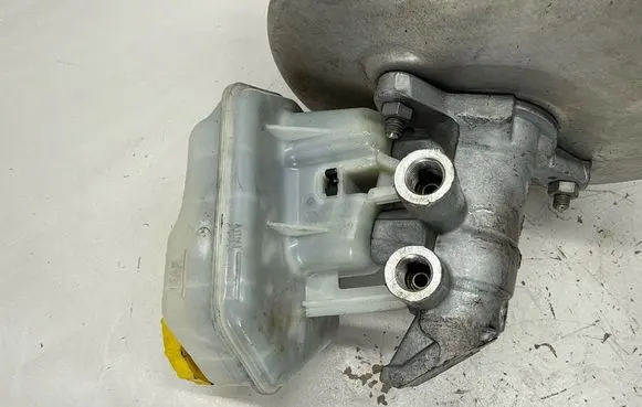 Dodge Durango Brake booster 04581956AF P04581956AF 04581956AE