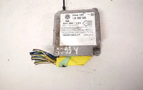 Seat Cordoba (6K) Airbag control unit/module 1j0909609 5wk42800