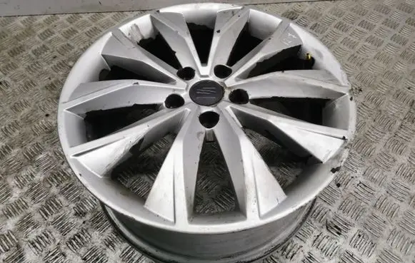 Seat Ateca R17 alloy rim 575601025B