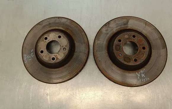 Volvo V40 Front brake disc 