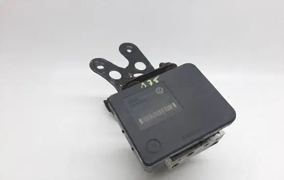 Seat Leon (1P) ABS Pump 1K0907379AC