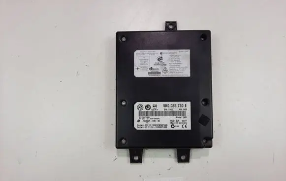 Volkswagen Golf VI Bluetooth control unit module 5K0035730E