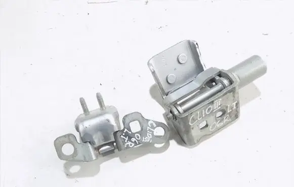 Renault Clio III Rear door hinge set 
