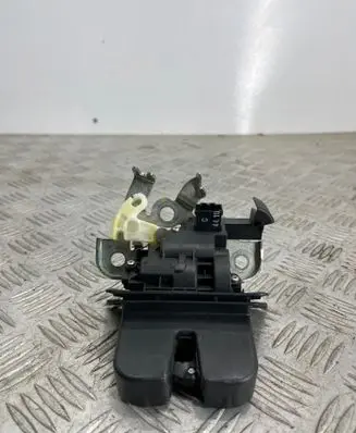 Tailgate/trunk/boot lock/catch/latch