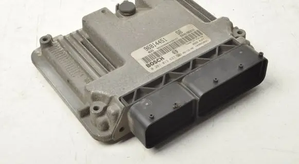 Chevrolet Epica Engine control unit/module ECU 96814451