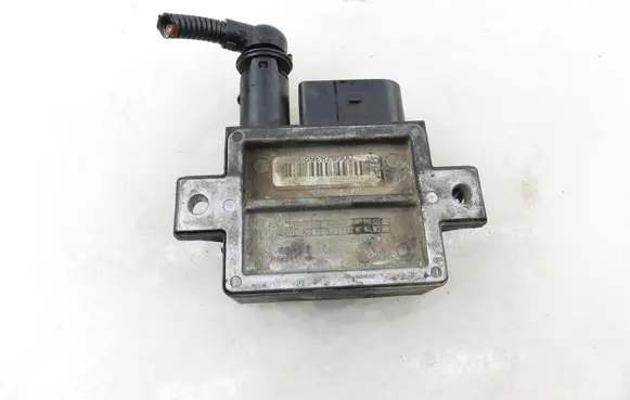 BMW X3 E83 Glow plug pre-heat relay 0522120701